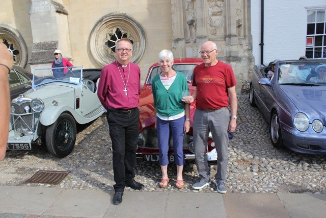 Winners of the Bishop's Choice Car of the Day trophy, Bruce and Sue Wellings with their 1958 Aston Martin Mklll