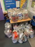 Food parcels in Caswton