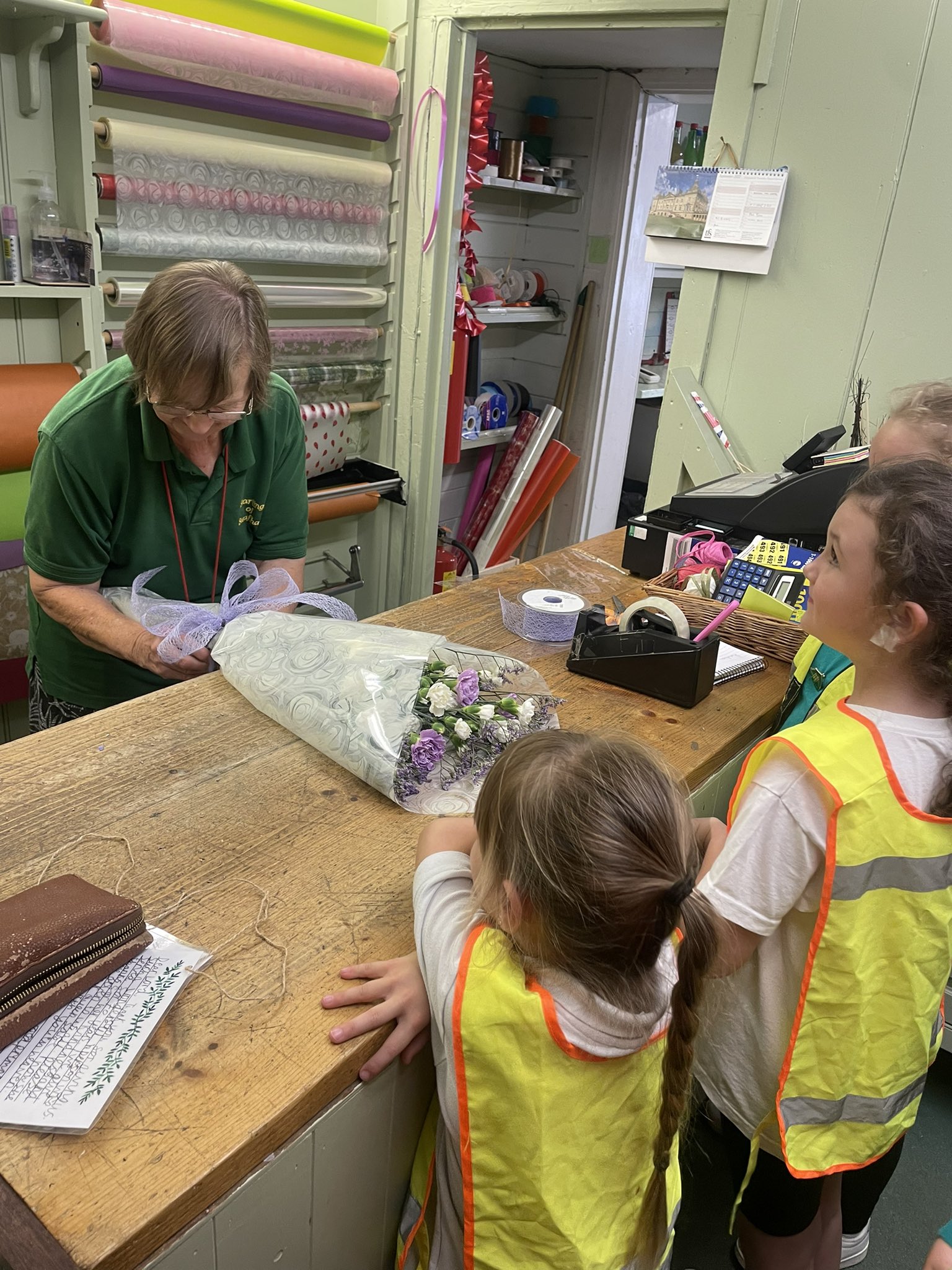Heartwood_flowers_florist_enews