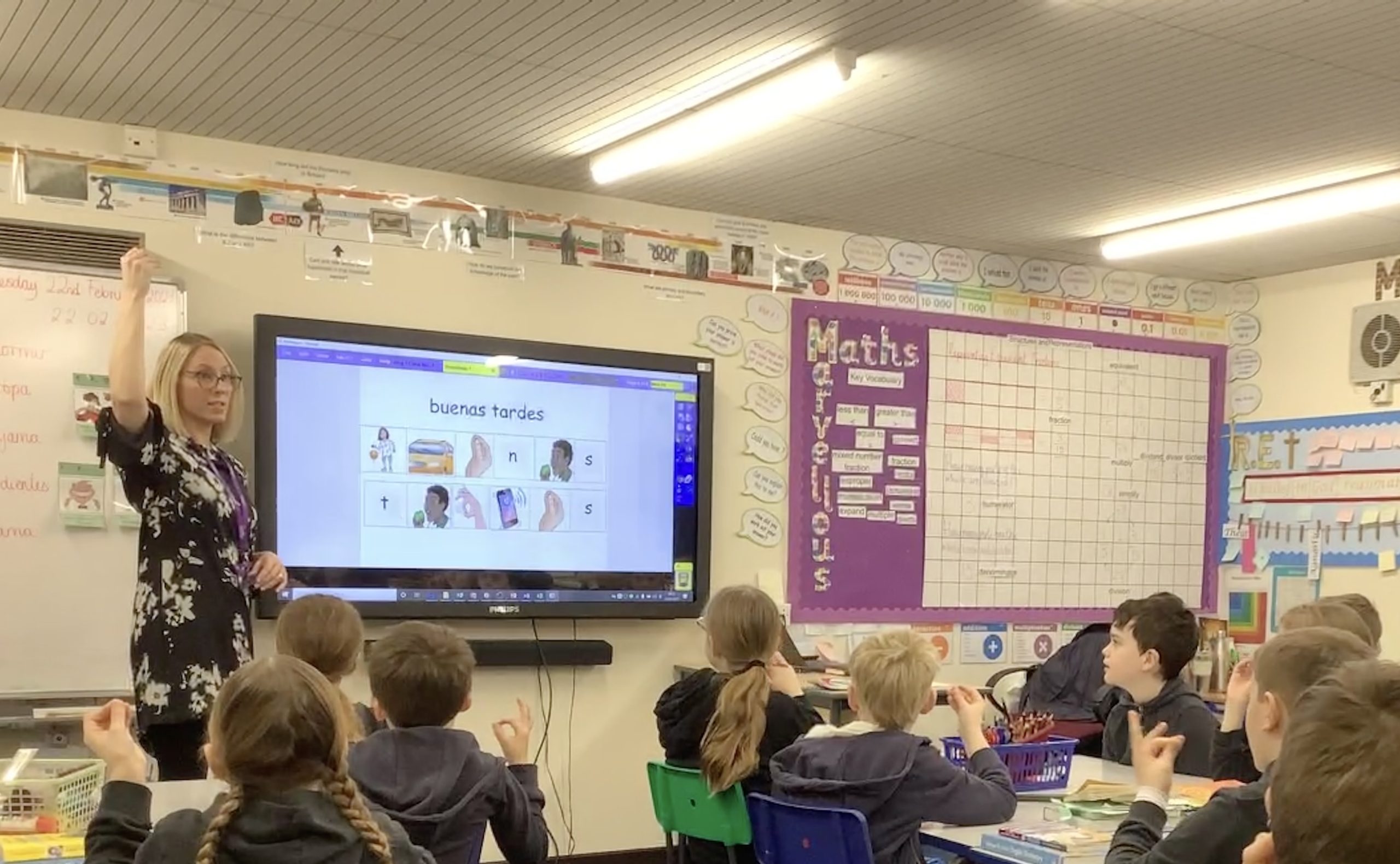 Spanish lesson at Dickleburgh - Credit St Benets MAT