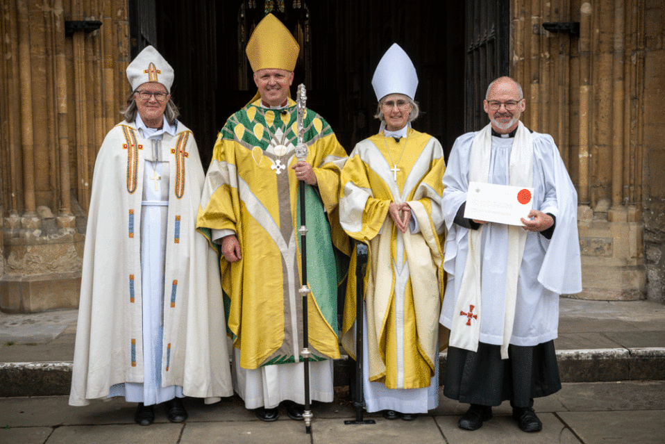 jbye_dsf1749-enhanced-rd_petertide_priest_ord_030723