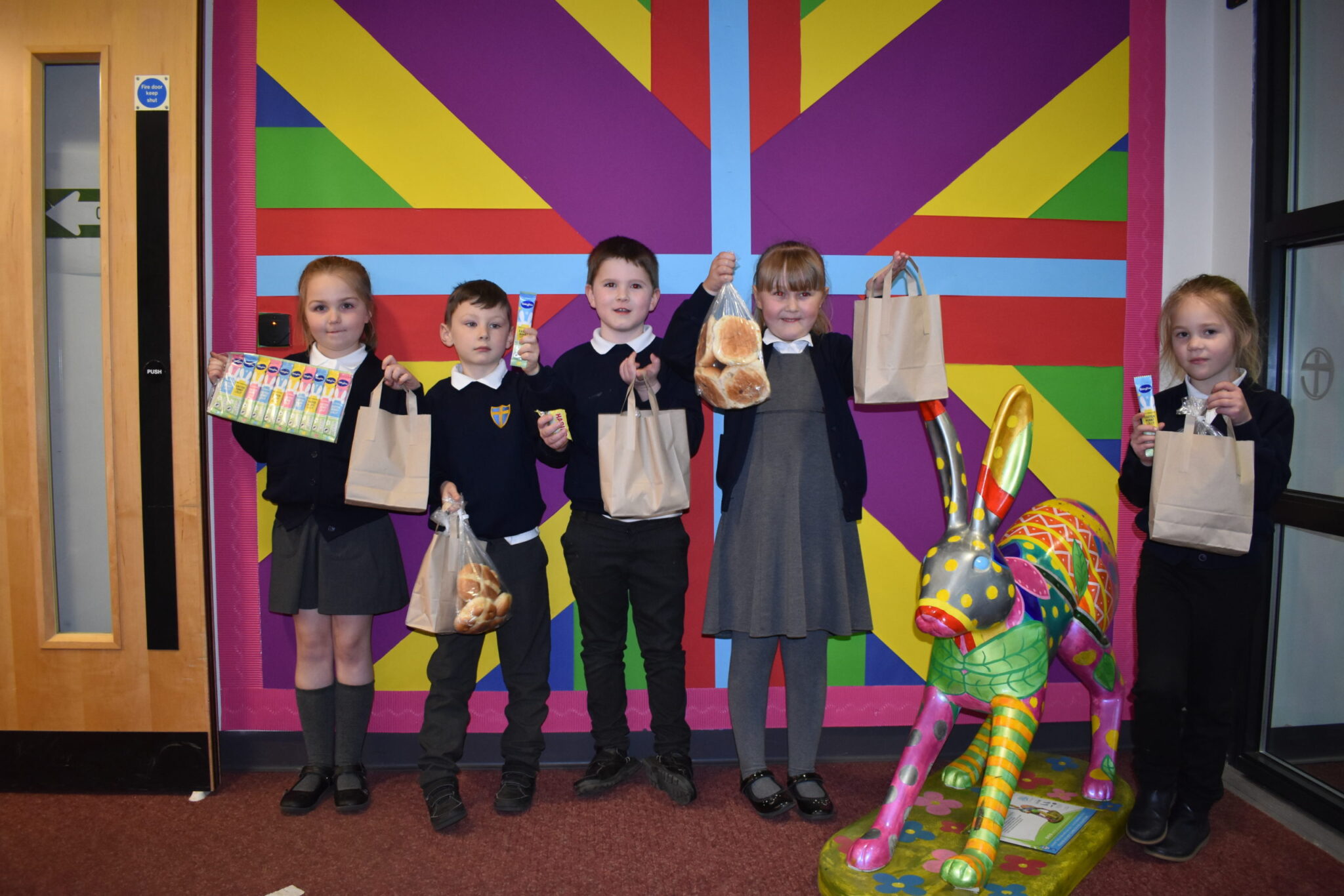 Easter packs a treat for Peterhouse Academy families - Diocese of Norwich