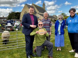 Oulton Broad's Green Team with their Gold Award